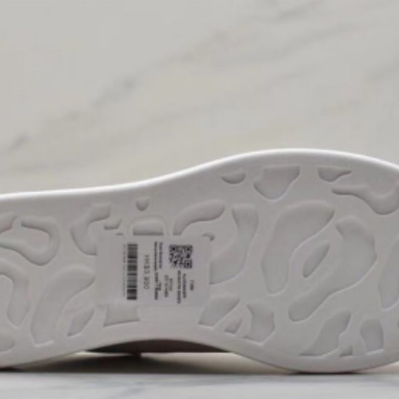 Alexander McQueen Sports shoes, women's  white - Picture 6 of 7